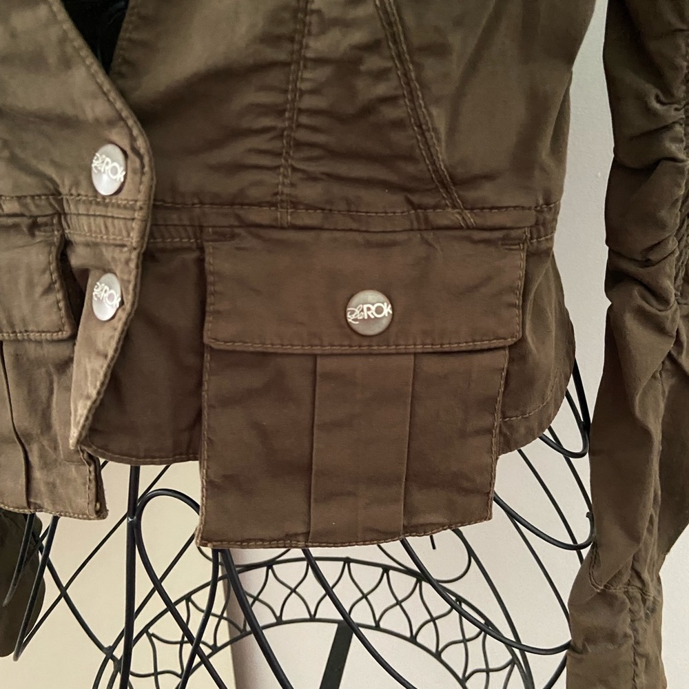 Jacket - Picture 2 of 5